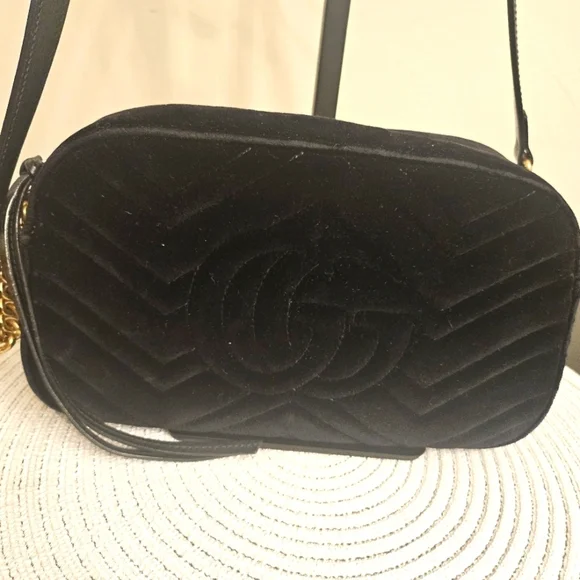 Gucci GG Marmont Velvet Camera Bag Star Crystal Embellished Black - Picture 5 of 16